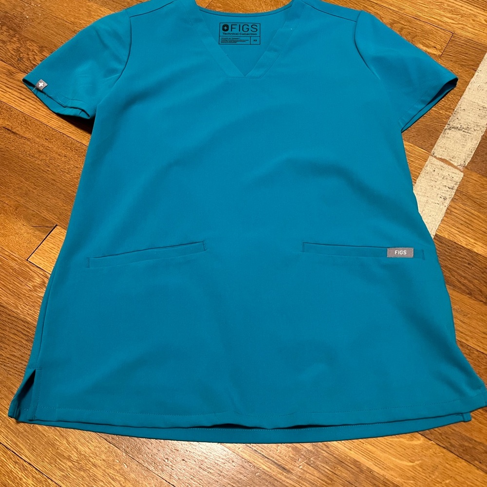 Figs Teal Scrub Top